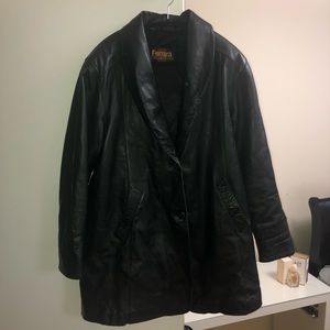 Trendy oversized  leather coat GIANNI FERRARA